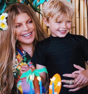Fergie with her son Axl Jack Duhamel